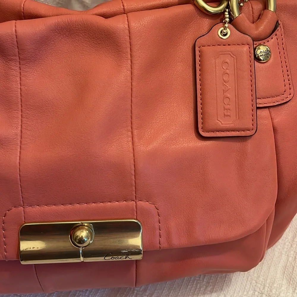 Coach this bag